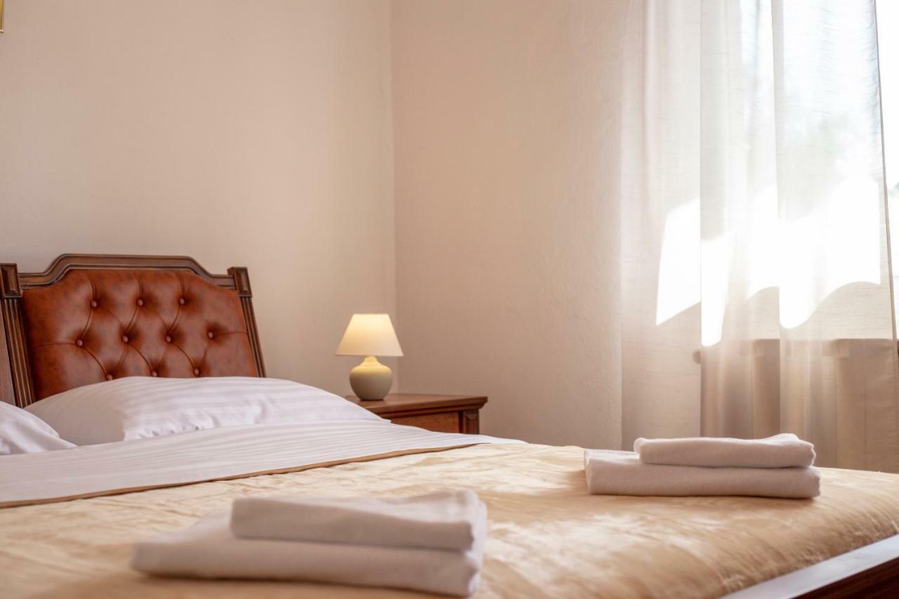 Family Silver Apartment Šibenik Екстериор снимка