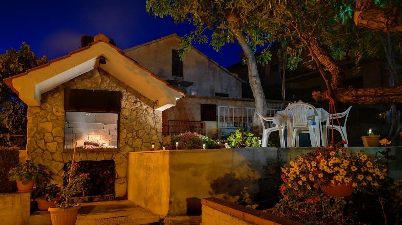 Family Silver Apartment Šibenik Екстериор снимка